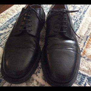 Harold Powell Dress Shoes Men’s 10.5 medium
